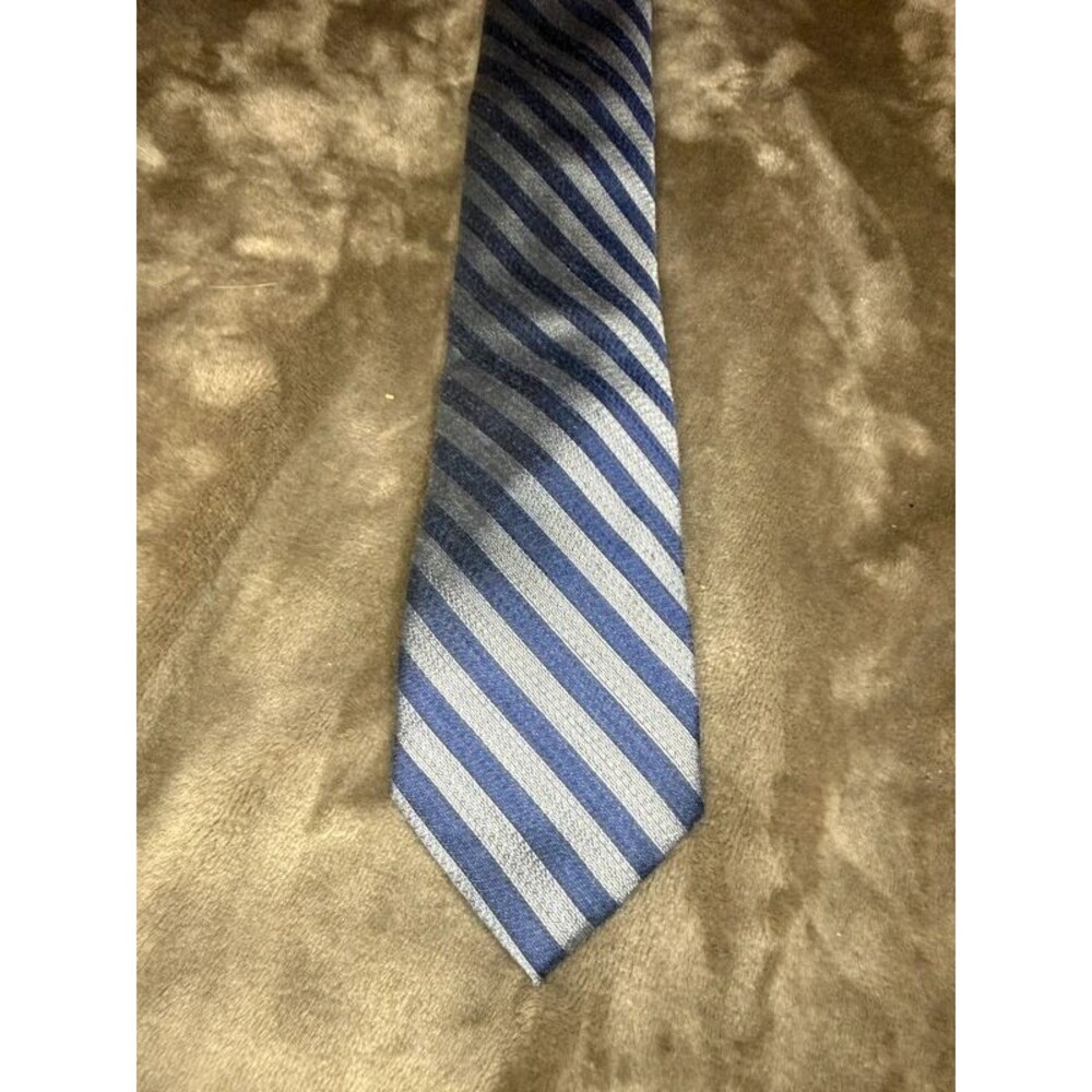 Kenneth Cole Awareness Tie Blue Silver Stripe Mens Necktie Office Formal